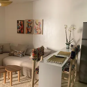 Cosy Plein Hivernage Appartement